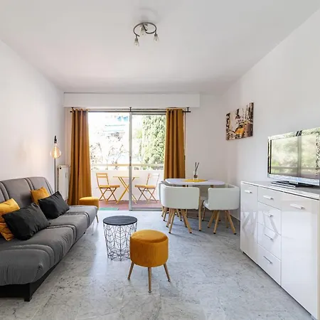 Apartman Martelly Furnished Flat