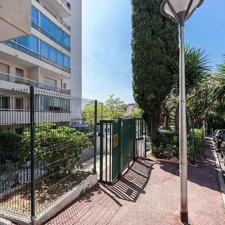 Martelly Furnished Flat * Antibes