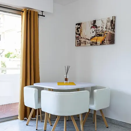 Martelly Furnished Flat דירה אנטיב